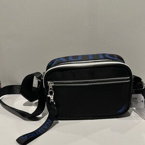 NWT Nautica Black and Blue Camera Adjustable Crossbody Strap with wristlet Strap